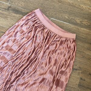 DELETING SHEIN Textured Midi Skirt